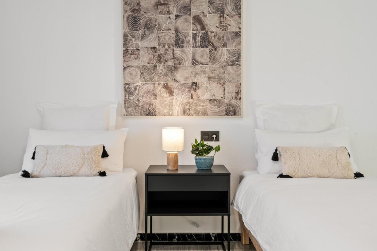 Modern Apartment - 2 Bedrooms, Beachside - Puerto Banus Марбеля Екстериор снимка