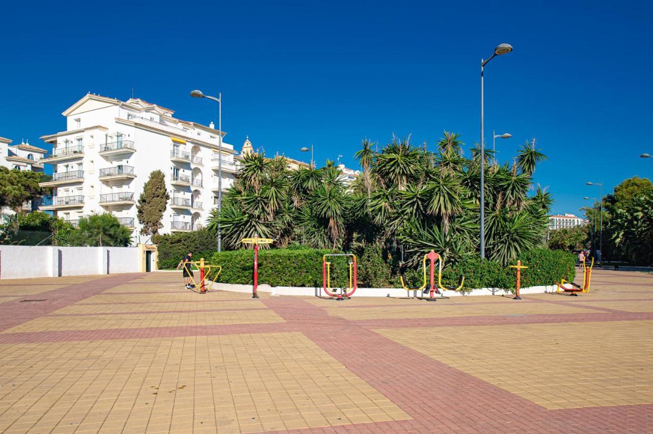Modern Apartment - 2 Bedrooms, Beachside - Puerto Banus Марбеля Екстериор снимка